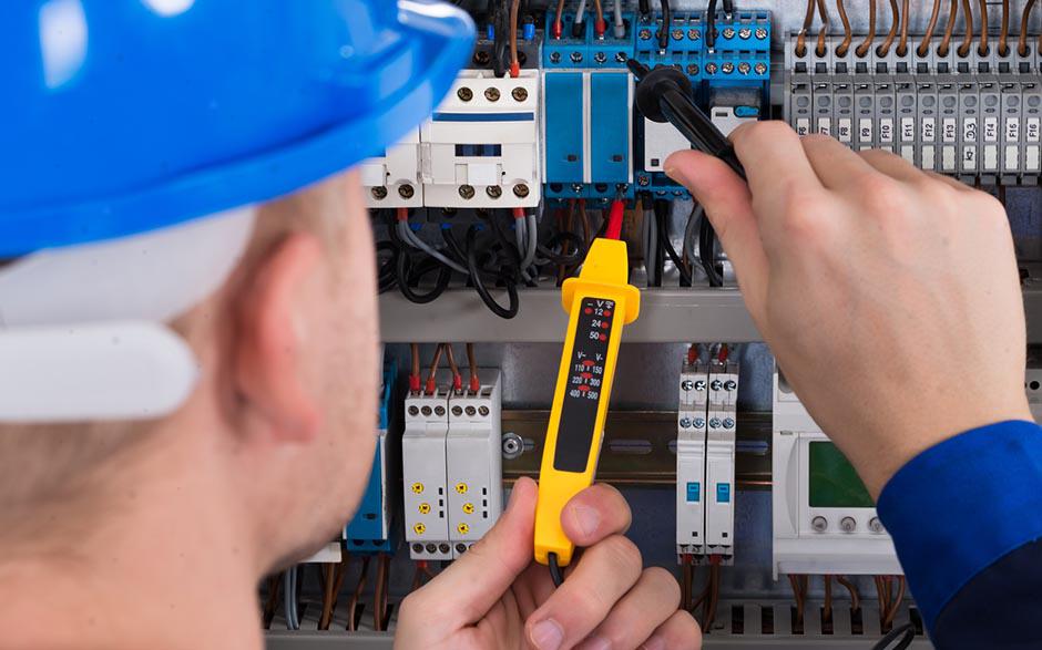 installateur électricien Élancourt